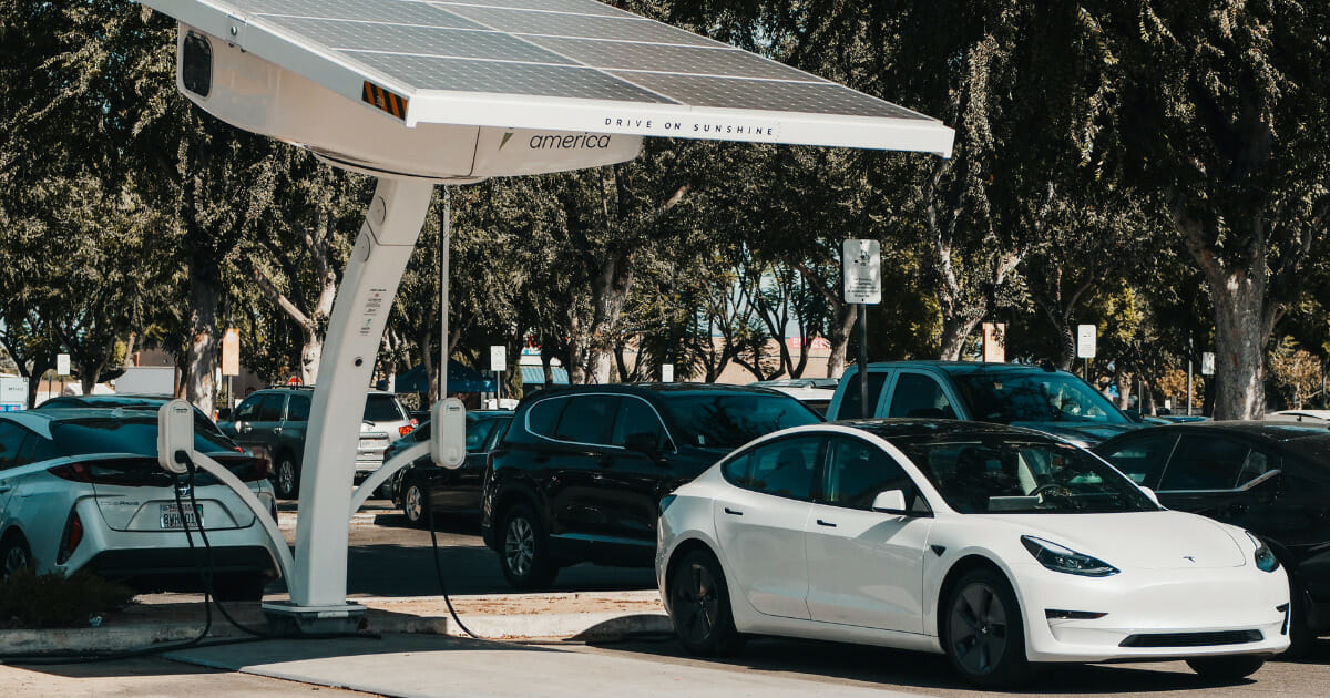 Top 5 Arguments for Why Electric Vehicles Will Change Transportation in 2023
